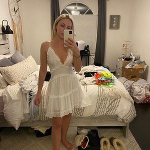 White Sz 4 Princess Polly Dress